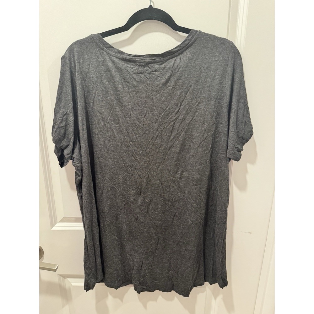 Betsy Johnson Women's Skull Graphic Black T Shirt Size 3X - Picture 5 of 5